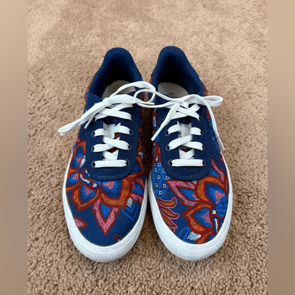 Farm Rio x adidas shoes size 10